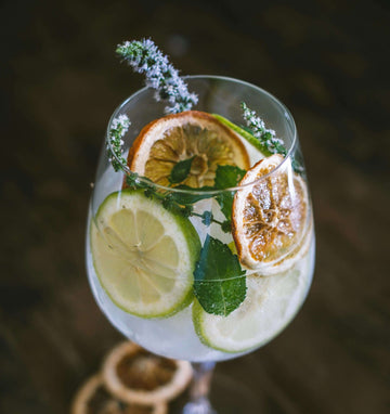 Best garnishes for gin and tonic